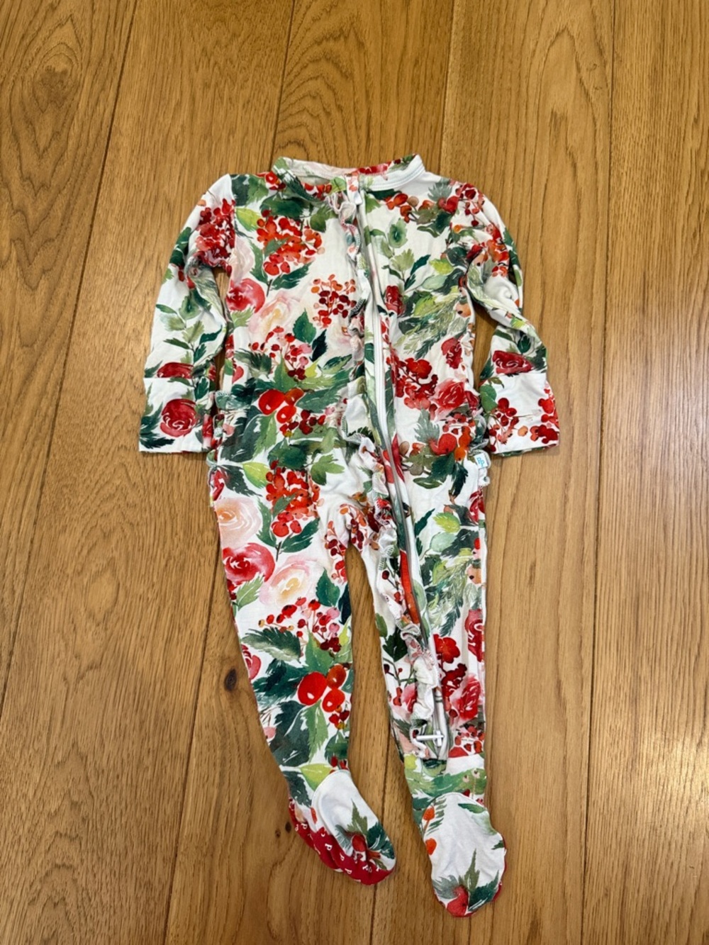 Posh Peanut Floral Footed Pajamas - Red, Green & Cream